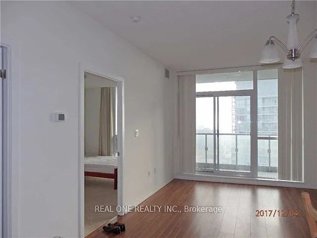 2 bed, $2,400 — Photo 3