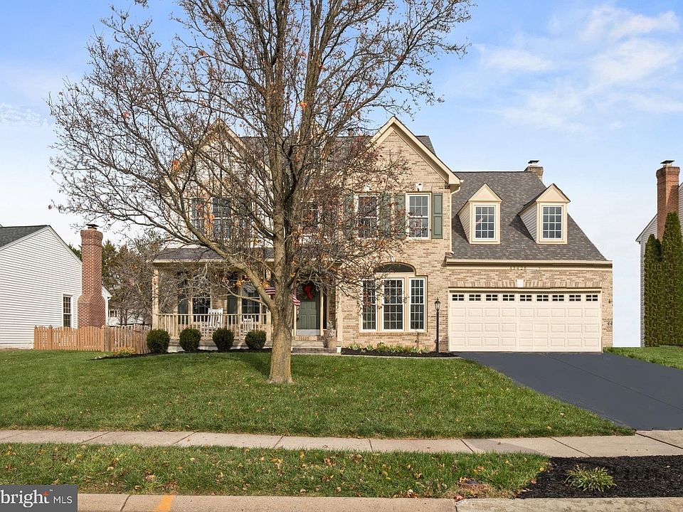 2nd image of 43428 Colter Ct