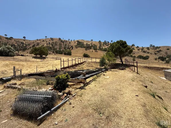 747 Redhill Rd, Bodfish, CA 93205