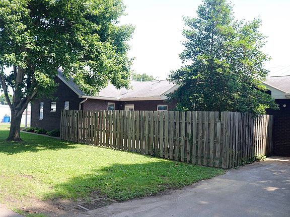 Driveway on 3rd street