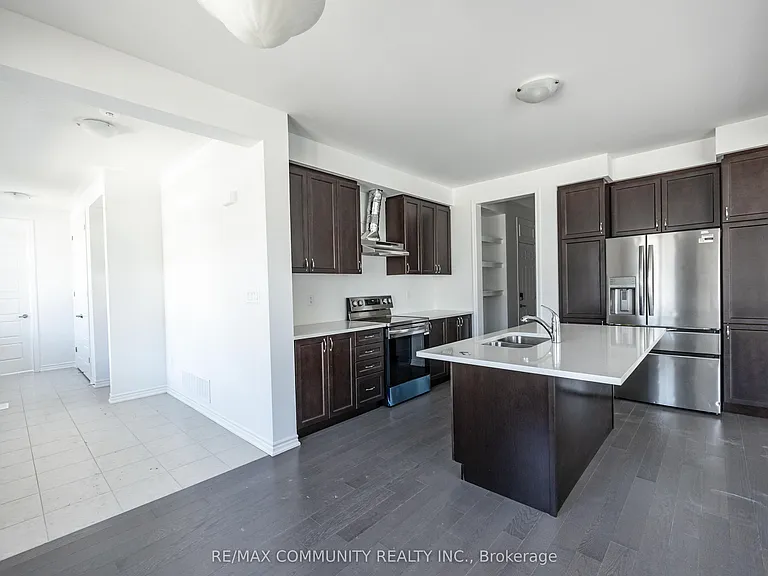 1483 Mockingbird Sq — Photo 5