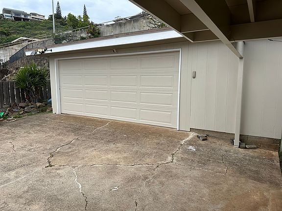 2nd image of 5251 Keikilani Cir