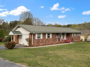 358 Hurtt Rd, Chickamauga, GA 30707