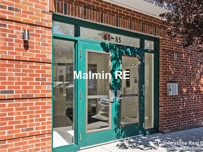 81 Amory St #204 — Photo 15