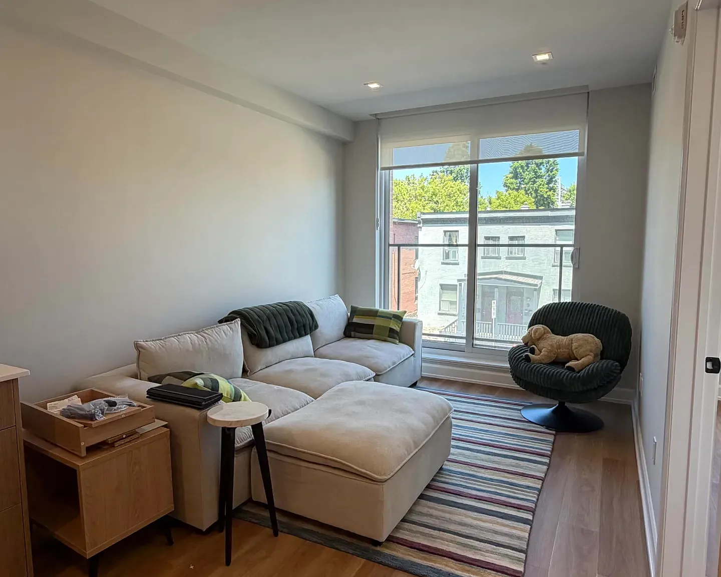 18-512 — Photo 2