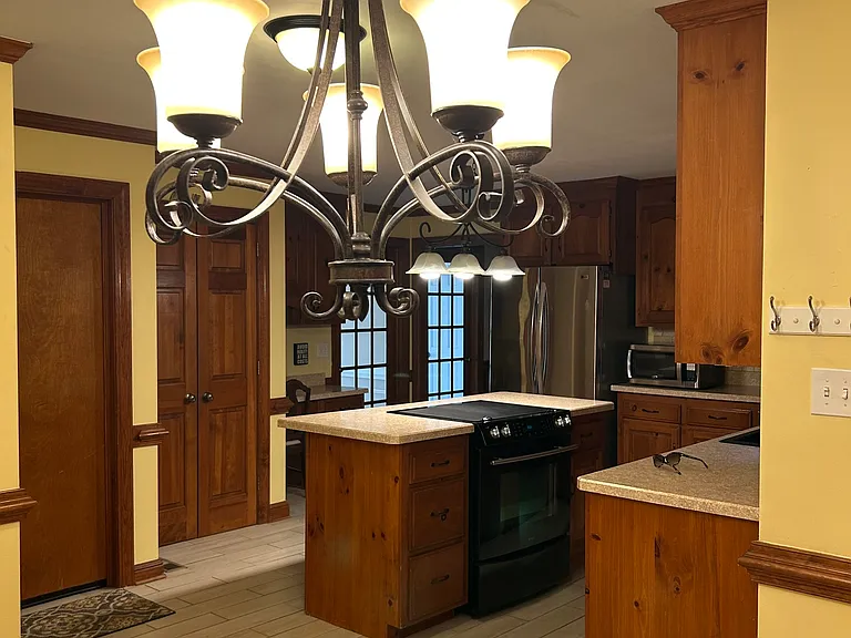 1672 Grey Friars Chase — Photo 16