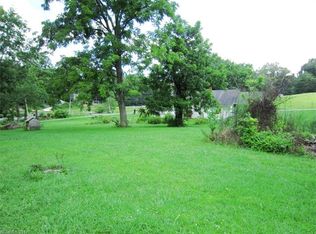 488 Upper Grassy Br Rd, Asheville, NC 28805