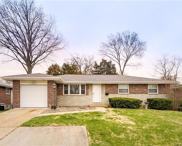 1st image of 1017 Mary Candace Ln