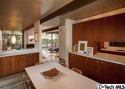 3rd image of 1174 Romney Dr