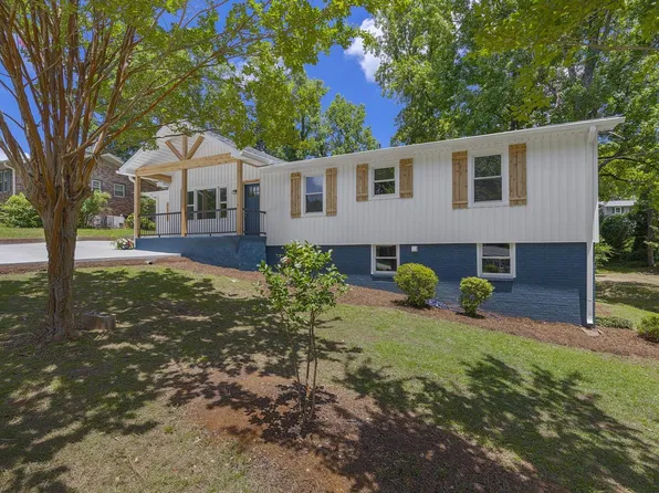 112 Pennwood Ln, Greenville, SC 29609