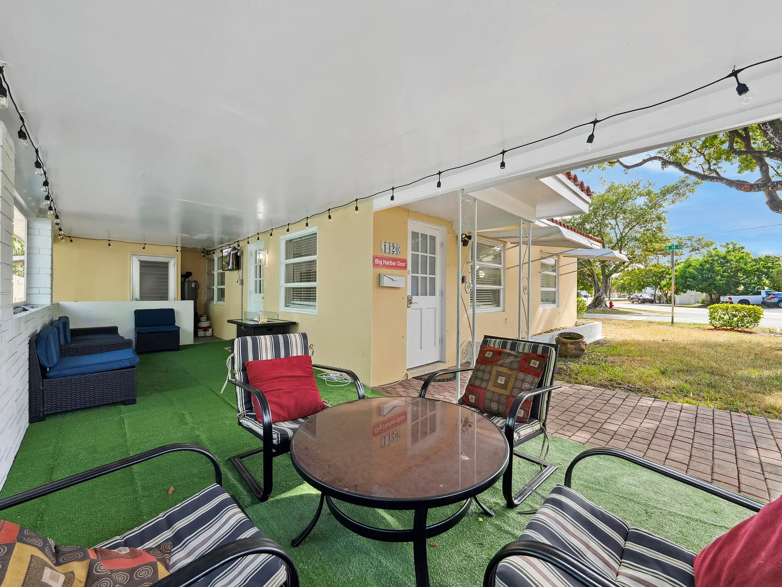 2 bed, 2.0 bath, 1173 sqft, $2,650 — Photo 4