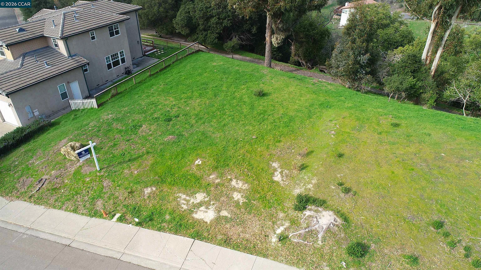 209 N Rancho Pl photo 1