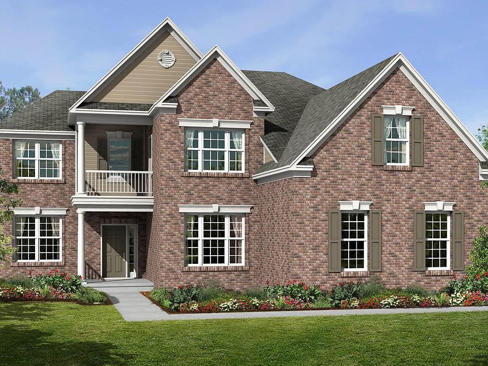 Located on 0119 in Slater Farms - Slater Ridge in Noblesville, IN