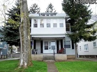 1660 Lincoln Ave, Lakewood, OH 44107