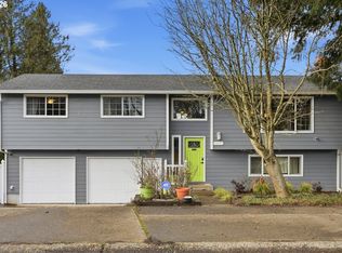 3895 SE Pelton Ave, Troutdale, OR 97060