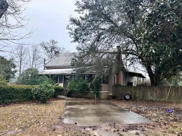 126 Cleo St, Enigma, GA 31749