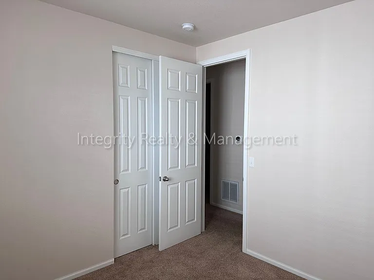 3762 Cadence Dr — Photo 36