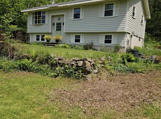 212 School House Hill Rd, Turner, ME 04282