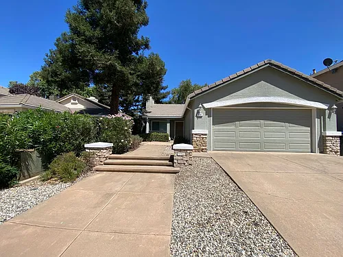 8091 Primoak Way Photo 1