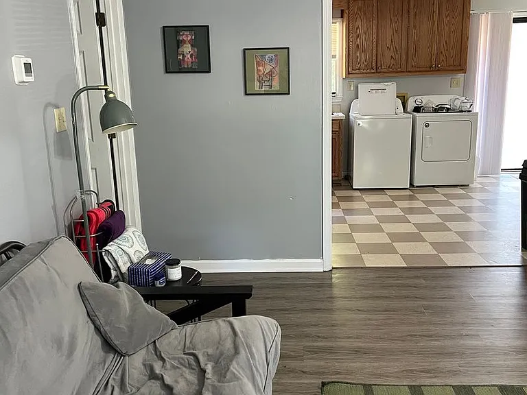 139 Barrington Pl #3 — Photo 7