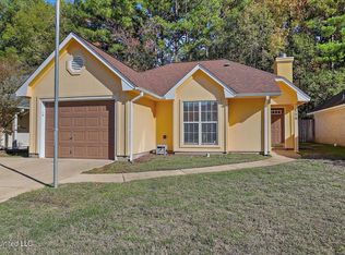 126 Shadow Lodge Cir, Pearl, MS 39208