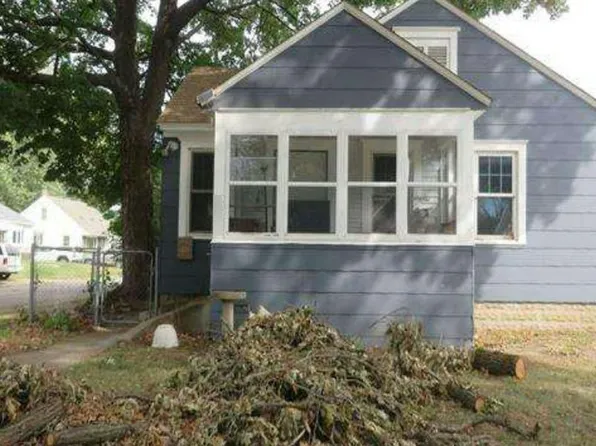 2047 Stillwater Ave E, Saint Paul, MN 55119