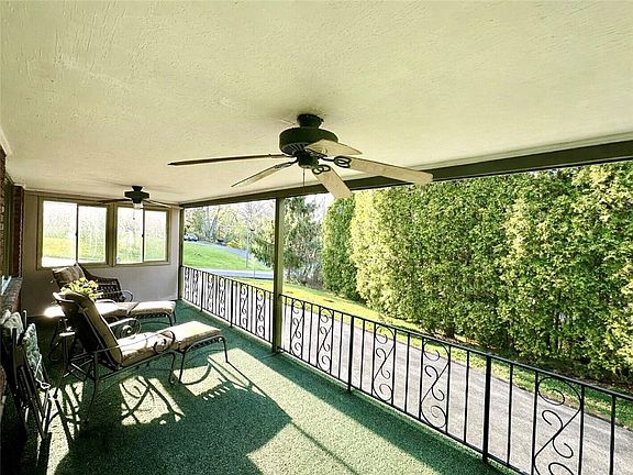 4th image of 110 Whitehill Dr