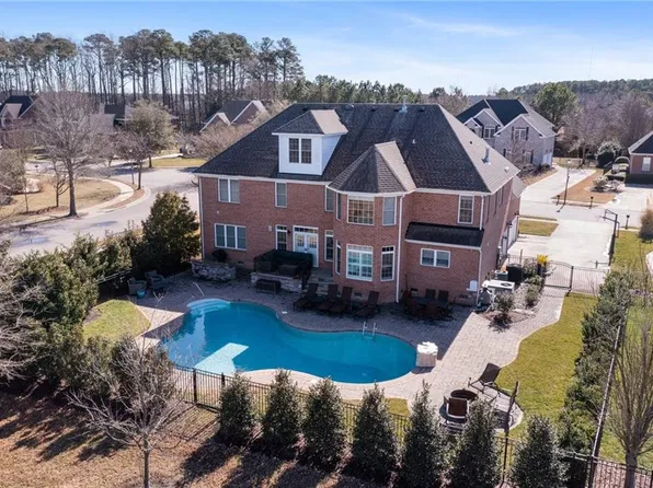 1840 Rein Ln, Virginia Beach, VA 23456