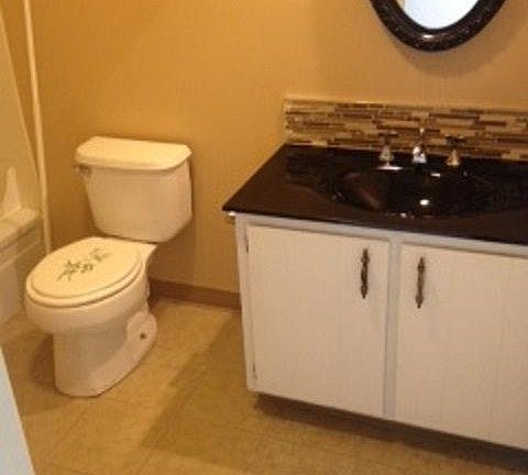 4th image of 8245 Goldsmith Dr