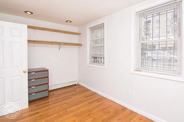 Rented by Winzone Realty Inc | media 91