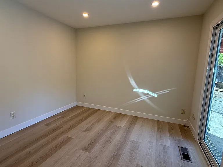 13048 Apollo Way — Photo 8