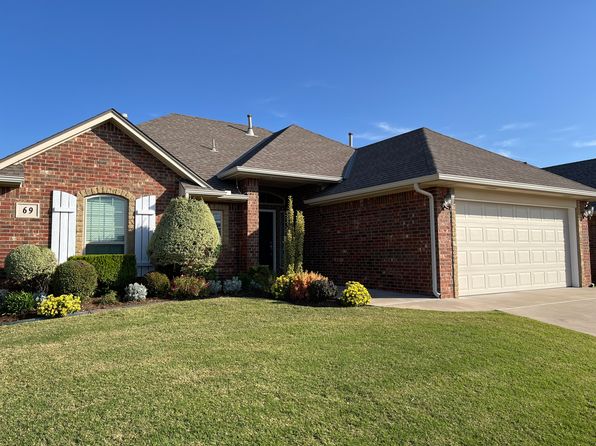 69 Bonaire Dr