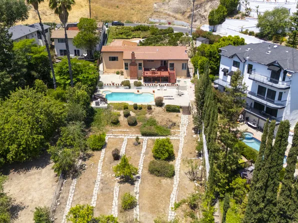 4996 Llano Dr, Woodland Hills, CA 91364