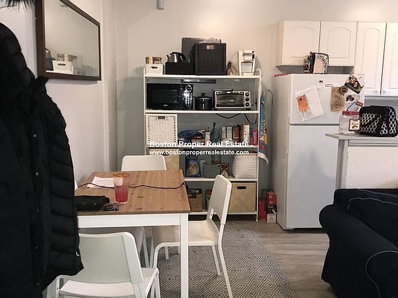 50 Charlesgate E #207 Boston - Fenway Unit Photo 4 (1)