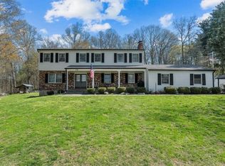 118 Dean Hill Rd, New Windsor, NY 12553