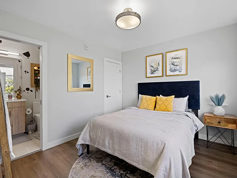 2nd Bedroom