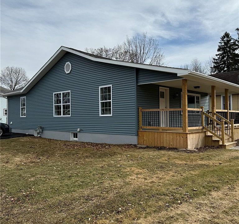 1st image of 817 Hulett St