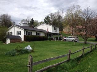 403 Summers St NE, Abingdon, VA 24210