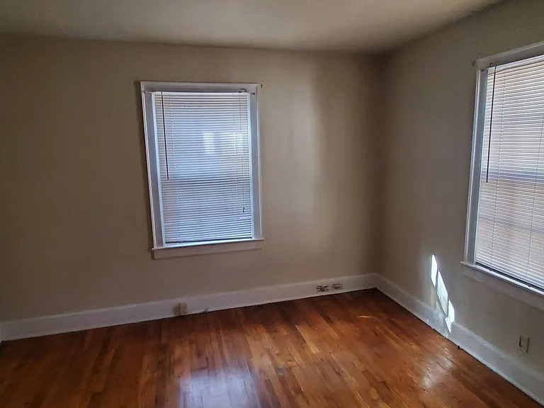 1028 Willowbrook Dr — Photo 8