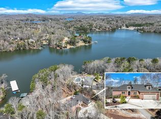 2152 Silver Cir, Gainesville, GA 30501