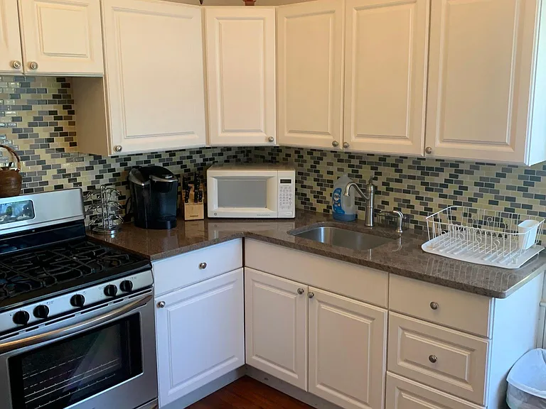 234 Norwood Ave #2 — Photo 8