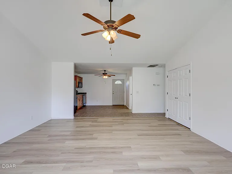 10974 Afton #B — Photo 11