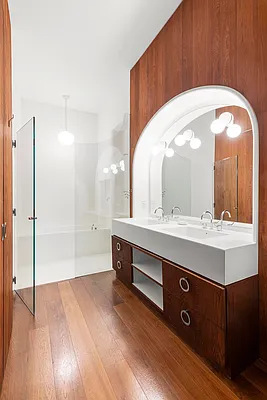 Sold by Corcoran | media 32