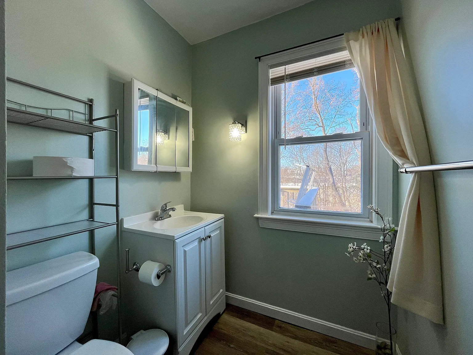 4 bed, 1500 sqft, $850 — Photo 4