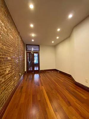 Rented by Compass | media 5