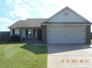 624 S Seminole St, Skiatook, OK 74070