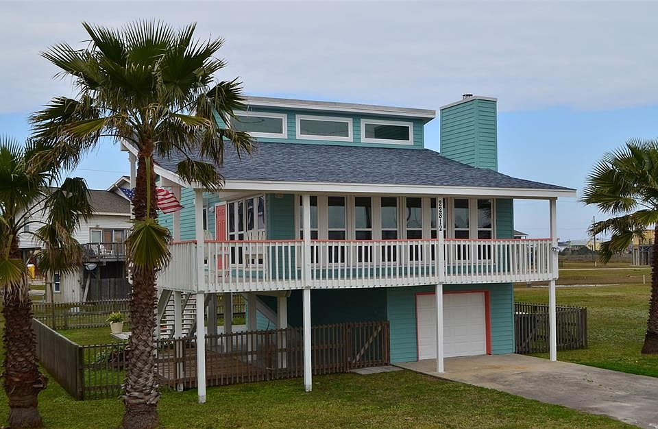 1st image of 22812 Verano Dr