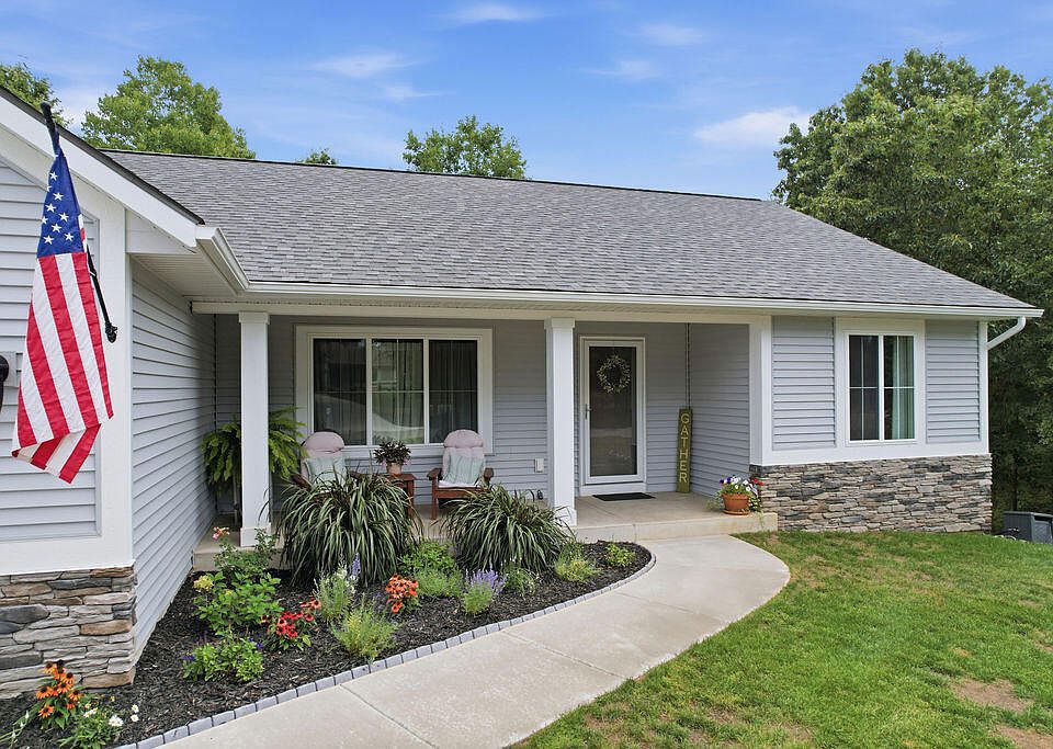 1st image of 919 Armintrout Ridge Ct