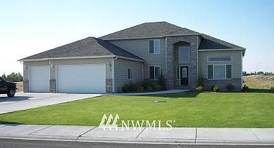 1st image of 916 S Camas