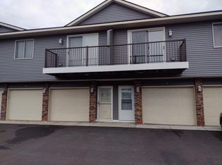 2077 N Park Dr APT 4, Saint Paul, MN 55119